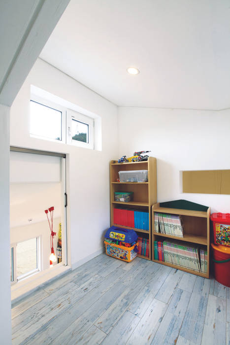 Scandihaus, 춘건축 춘건축 Nursery/kid’s room