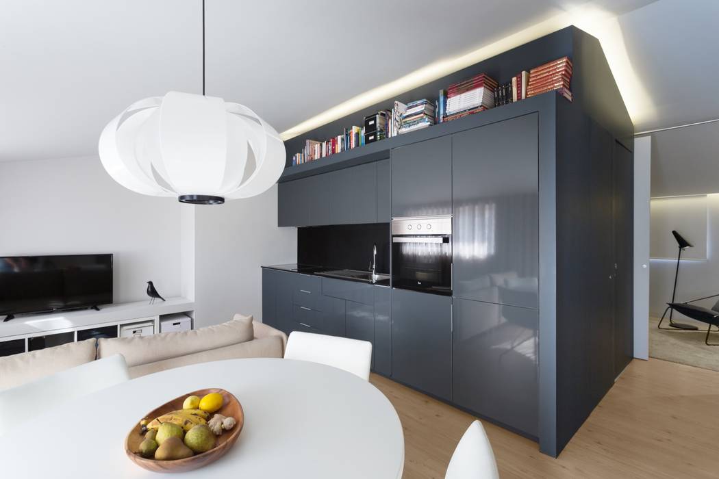 SS Apartment, PAULO MARTINS ARQ&DESIGN PAULO MARTINS ARQ&DESIGN Minimalistische woonkamers