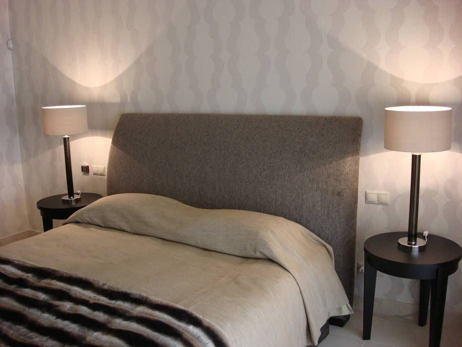 Master Bedroom Pure Allure Interior Quartos modernos