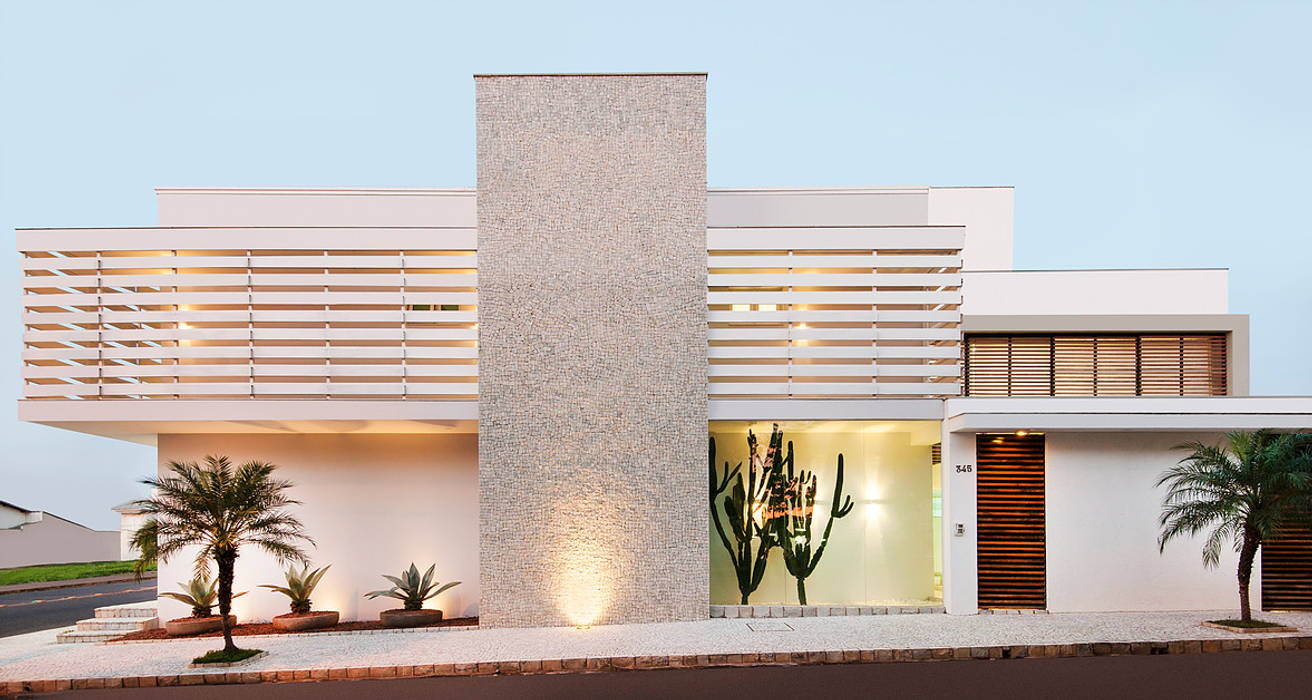 Residência Ortízio Borges, Uberlândia - Projeto THEROOM ARQUITETURA, THEROOM ARQUITETURA E DESIGN THEROOM ARQUITETURA E DESIGN Modern houses