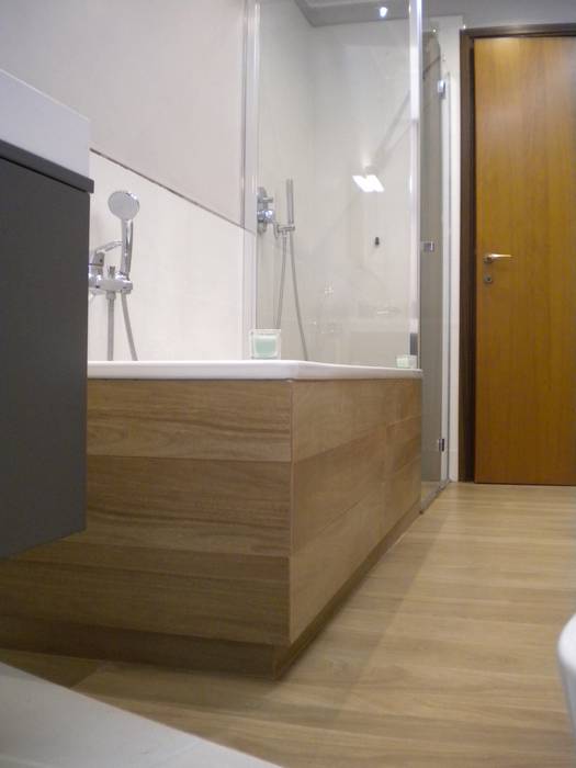 “SI PUO’ FARE!” , Architetto Alberto Colella Architetto Alberto Colella Modern bathroom