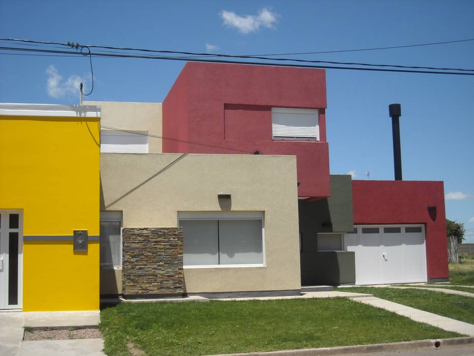 Vivienda unifamiliar en Puán, Proyectos y Planos Online Proyectos y Planos Online Casas modernas: Ideas, imágenes y decoración