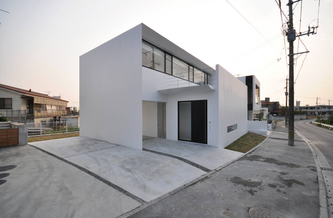 NKZT-HOUSE IN NANJO, 門一級建築士事務所 門一級建築士事務所 Case moderne Cemento