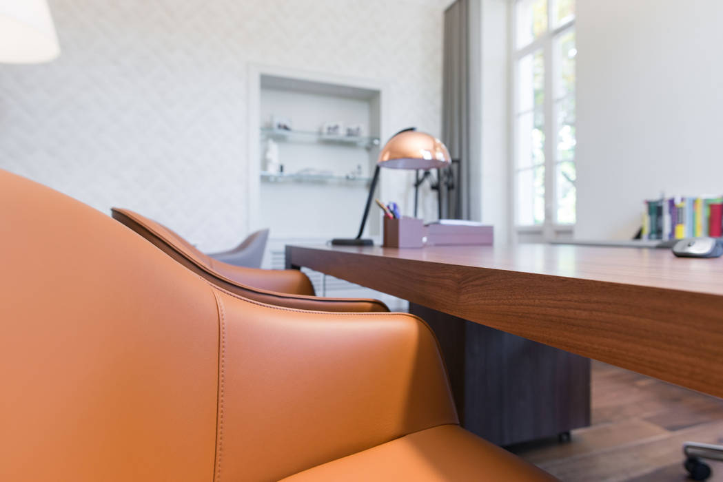 Cuir, Cuivre & Cognac, Insides Insides Modern Study Room and Home Office Copper/Bronze/Brass Beige
