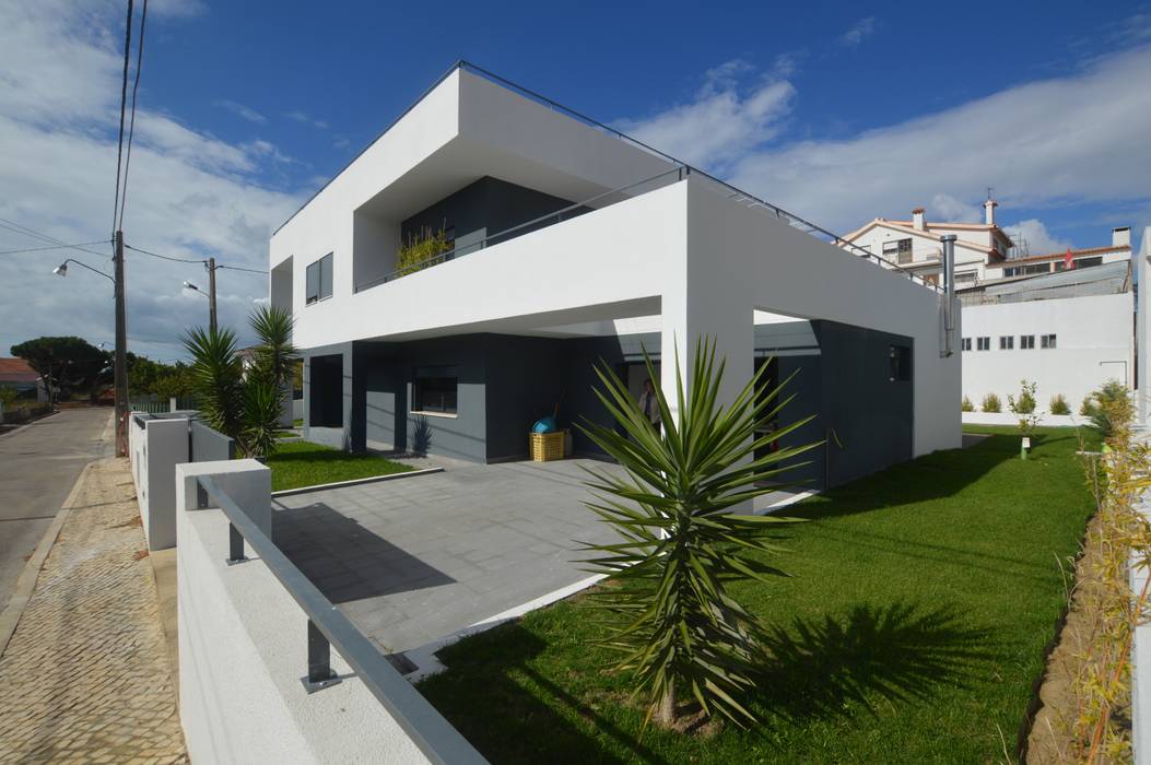 Portuguese Extreme Makeover, Arquitecto Telmo Arquitecto Telmo Modern Houses