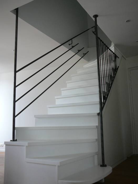 rampe d'escalier en acier Paris, ATELIER MACHLINE ATELIER MACHLINE Stairs