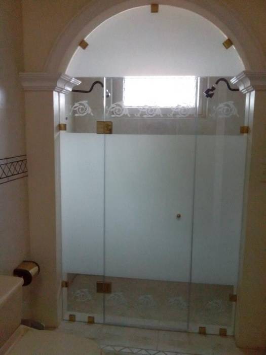 Canceles, Canceles y Vitrales Canceles y Vitrales Bagno moderno