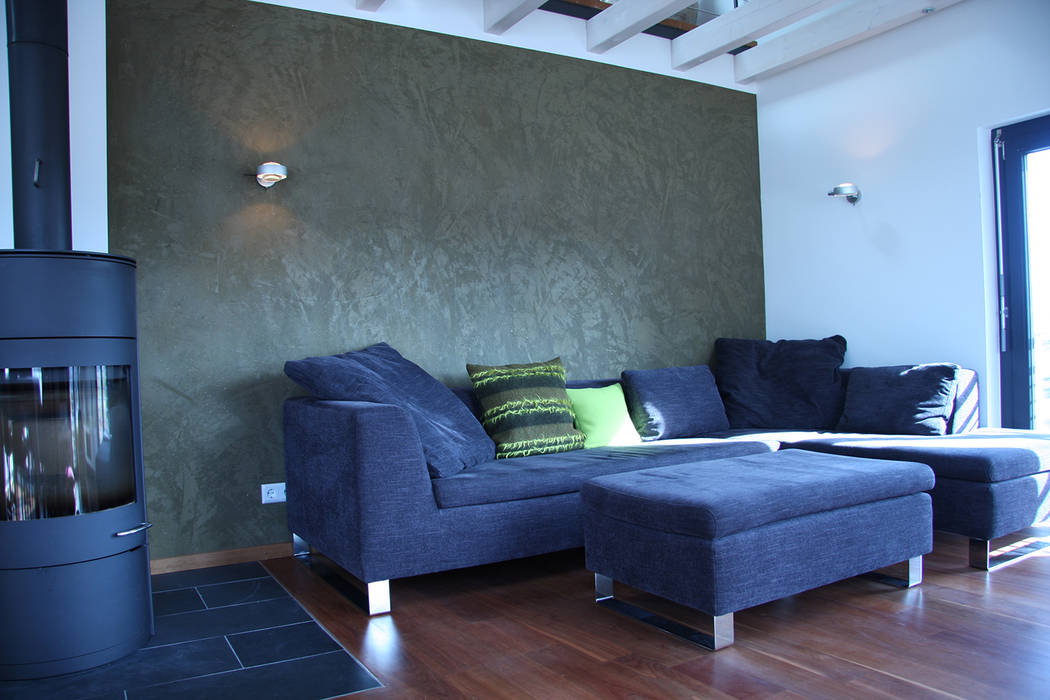 Akzentwand Zum Kamin Moderne Wohnzimmer Von Volimea Gmbh Cie Kg