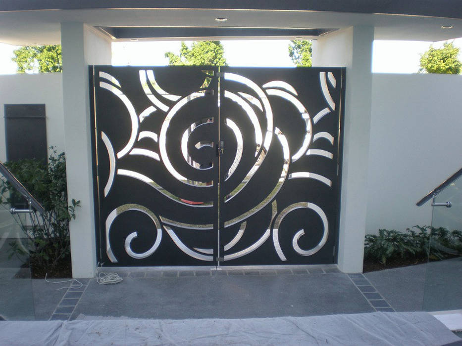 FERFORJE LAZER KESİM UYGULAMALARIMIZ, NATUREL METAL FERFORJE NATUREL METAL FERFORJE Garage Doors Iron/Steel