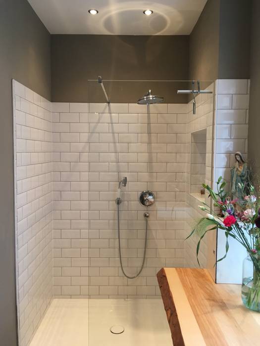 Dusche Gastebad Badezimmer Im Landhausstil Von Tim Diekhans
