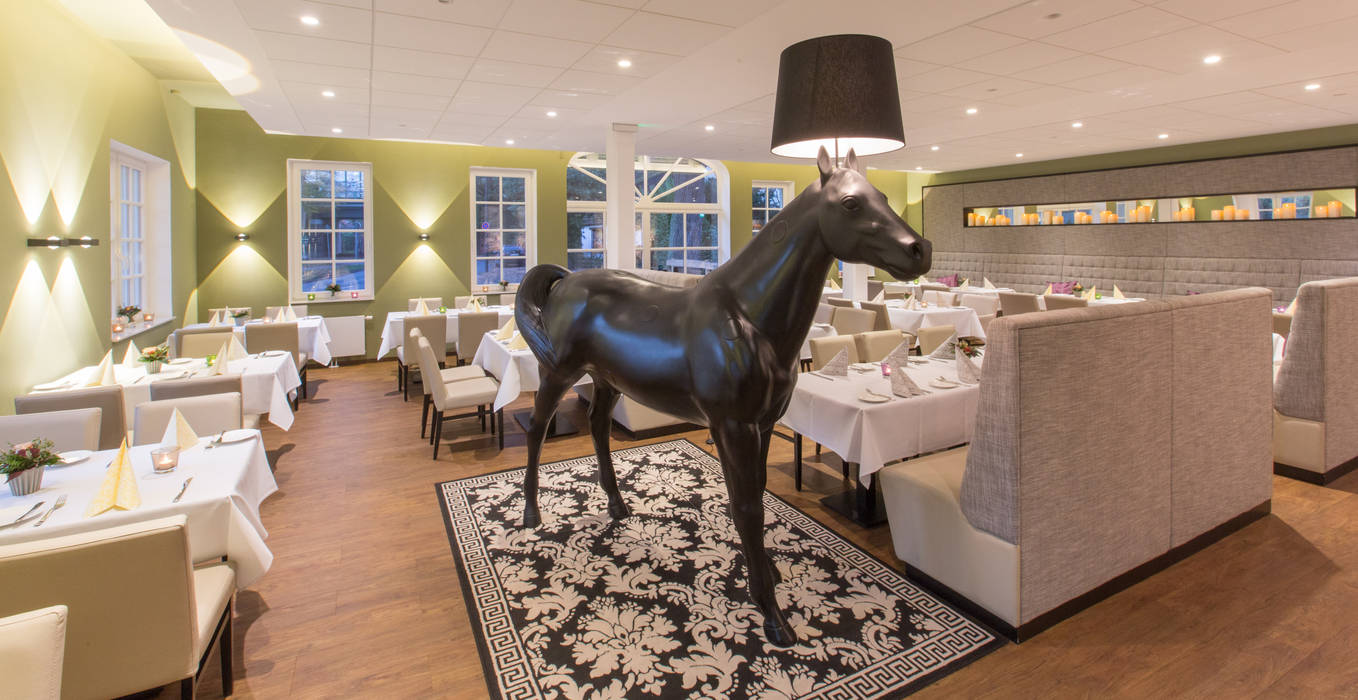 Kuh und Pferdestall wird zum Restaurant, schulz.rooms schulz.rooms Commercial spaces Gastronomy