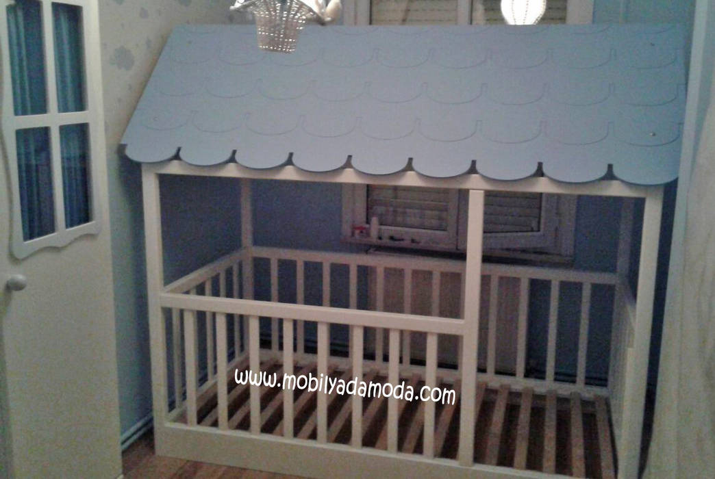 Mobilyada moda tasarımı montessori bebek yer yatağı
