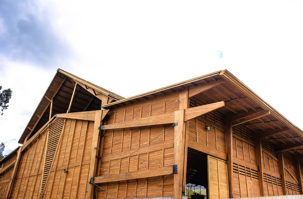 Refugio Industrial TdE, Taller de Ensamble SAS Taller de Ensamble SAS Bodegas industriales Madera Acabado en madera