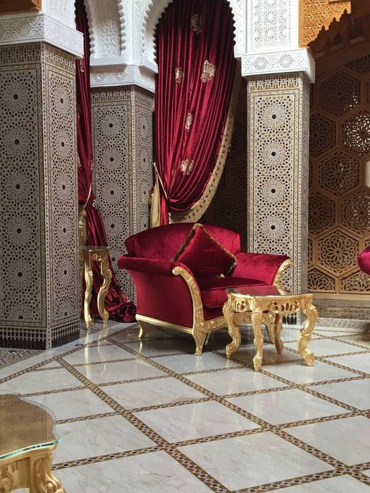 Arredo di Lusso per villa a Marrakech, VICIANI VICIANI Classic style living room Silver/Gold Sofas & armchairs