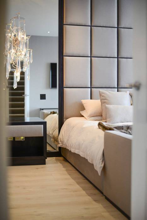 Such Designs Private Residence (UK) / Serip Lighting Serip Modern Living Room Lighting