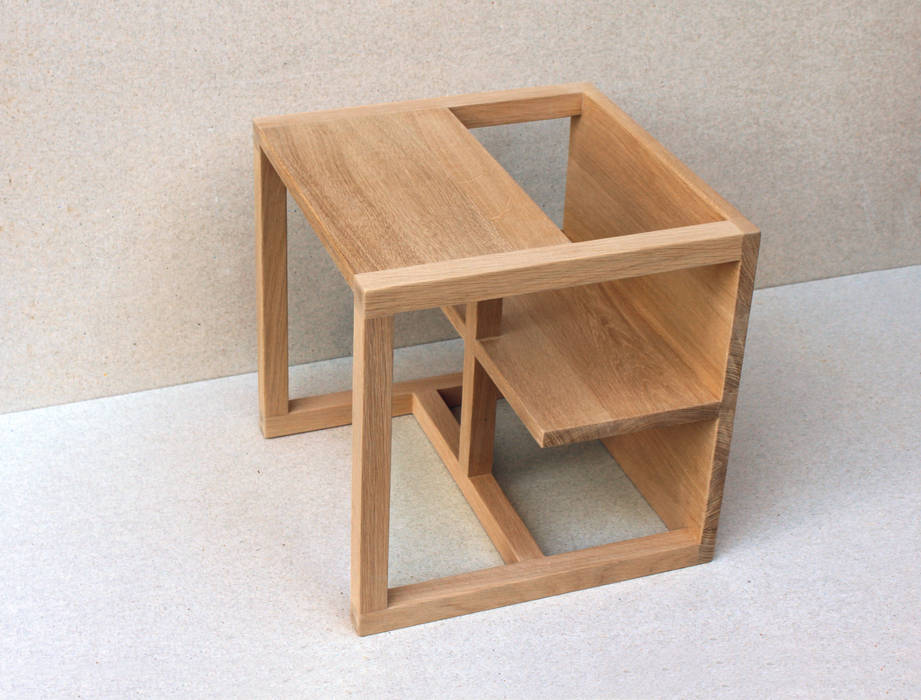 tabouret siège bébé Kubkid, nicolas baleydier design nicolas baleydier design Cuartos infantiles de estilo escandinavo Madera Acabado en madera Escritorios y sillas