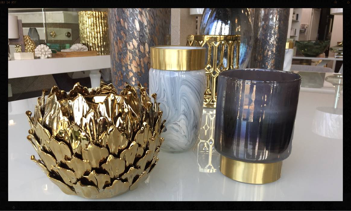 Stock in our Showroom, Frans Alexander Interiors Frans Alexander Interiors Modern home Accessories & decoration