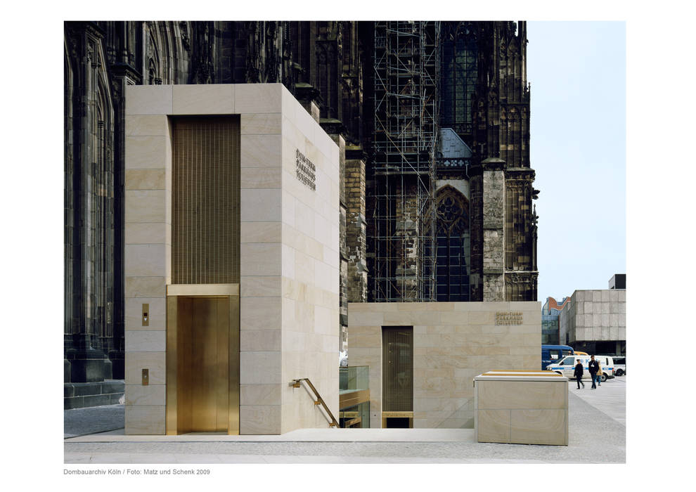 Zugangsgebäude Kölner Dom, Steinbruchbetriebe Grandi GmbH Steinbruchbetriebe Grandi GmbH Commercial spaces Stone Museums