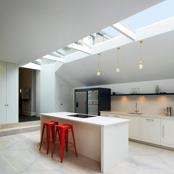 The Slate House , Gundry & Ducker Architecture Gundry & Ducker Architecture Modern kitchen Wood Wood effect island kitchen roof light herringbone tongue and groove