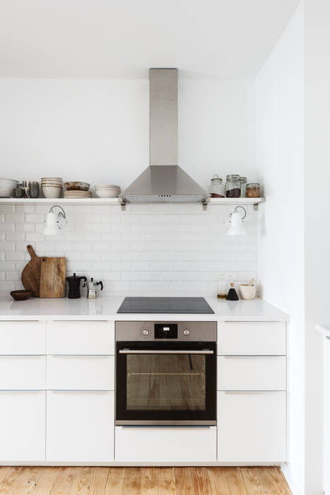 S. BENTO, Arkstudio Arkstudio Scandinavian style kitchen