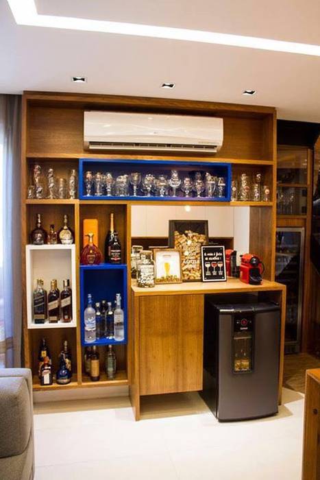 Modern wine cellar by A MARCENARIA Modern