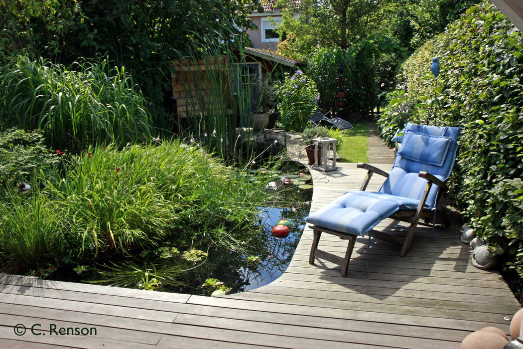 Reihenhausgarten mit Teich, dirlenbach - garten mit stil dirlenbach - garten mit stil Сад в скандинавском стиле