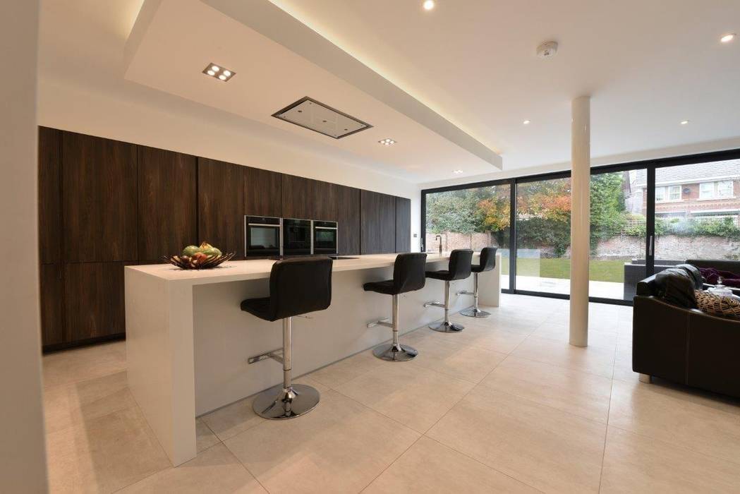 Mr & Mrs Wright Diane Berry Kitchens Modern kitchen breakfast bar,island,Alno kitchen,Diane berry kicthens,bar stools,ceiling extractor