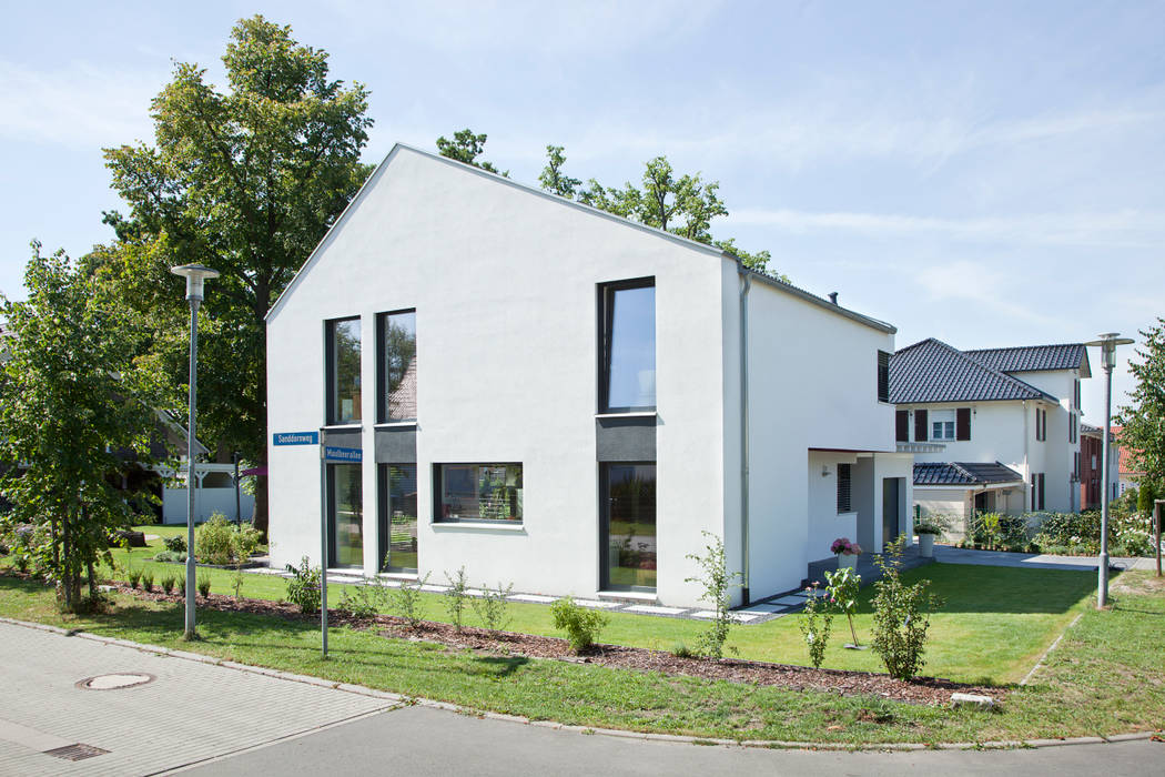 Haus Dallgow-Döberitz, Müllers Büro Müllers Büro Klassieke huizen
