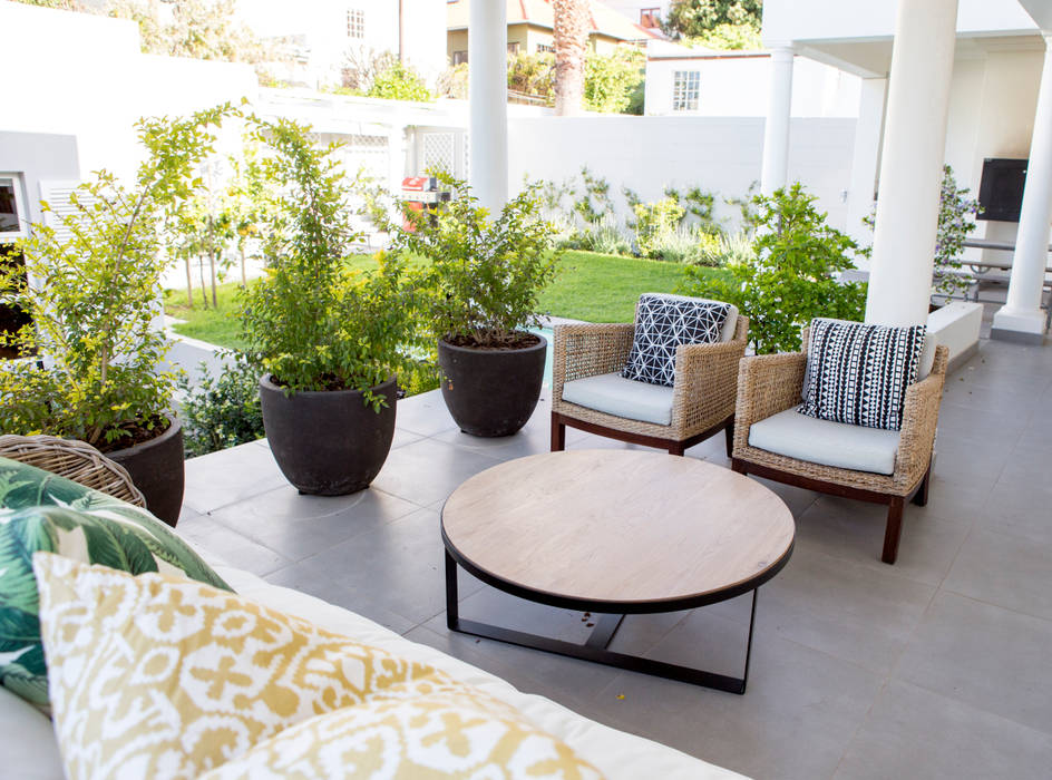 House Oranjezicht, ATTIK Design ATTIK Design Patios outdoor lounge