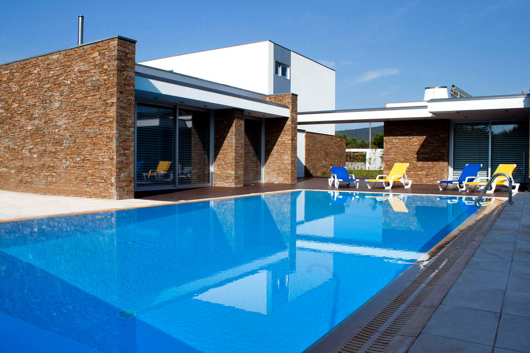 Soleo Overflow, Soleo Soleo Piscinas modernas piscina de jardim,piscina ao ar livre,piscina