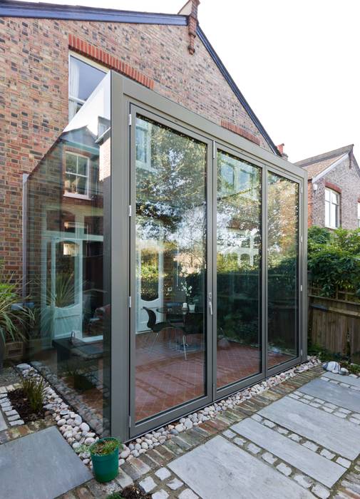 Frameless Glass Box Extension Trombe Ltd Modern Dining Room cube,glazing,box,roof,glass,extension,modern