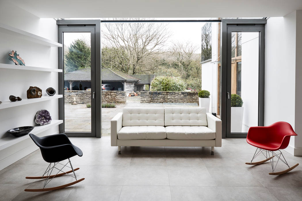 Internal shot Trombe Ltd Moderne woonkamers doors,glass,glazing,living room,sitting room,extension