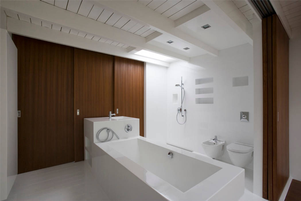 verbouwing Amsterdam, Architectenbureau Filip Mens Architectenbureau Filip Mens Modern bathroom Plastic