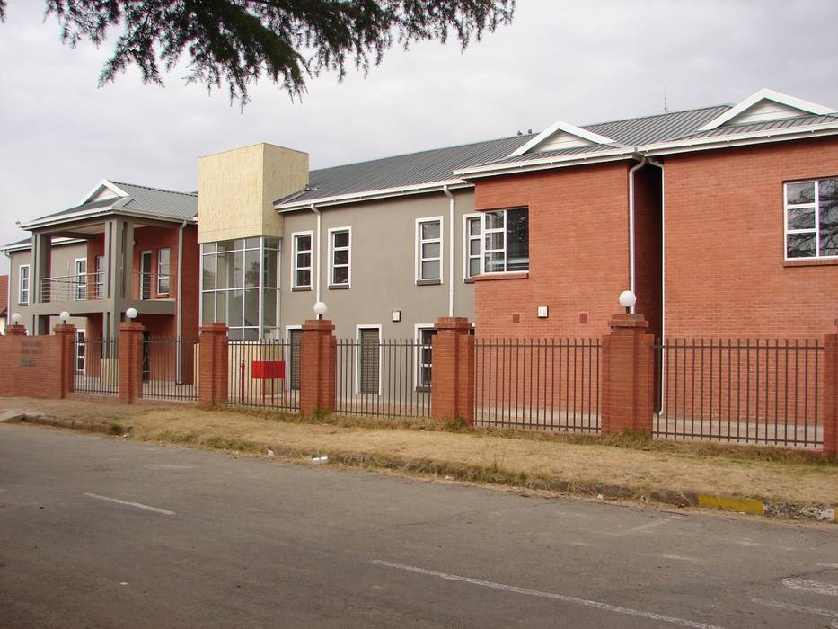 New Clocolan SAPS Station, Truspace Truspace Commercial spaces Office buildings