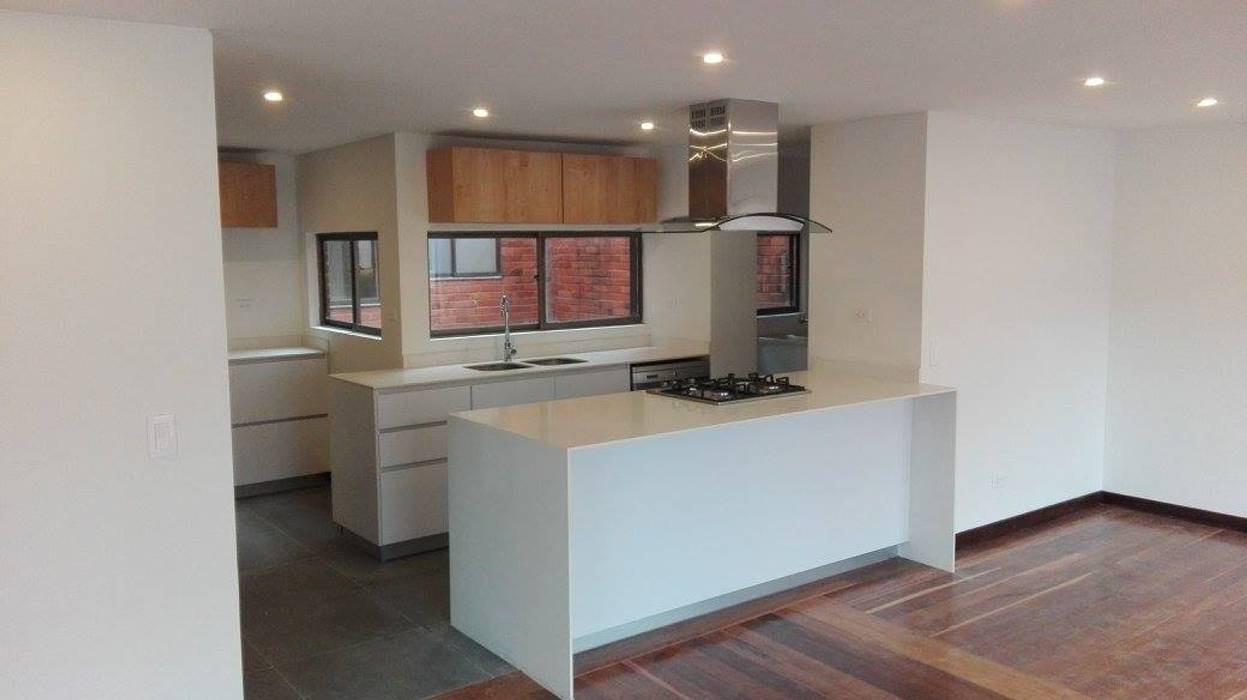 Apartamento en Bogota, estudio unouno estudio unouno Кухня