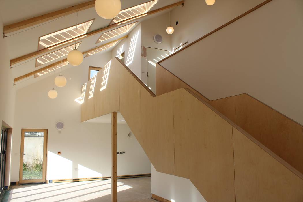 Solarsense Askew Cavanna Architects Modern corridor, hallway & stairs