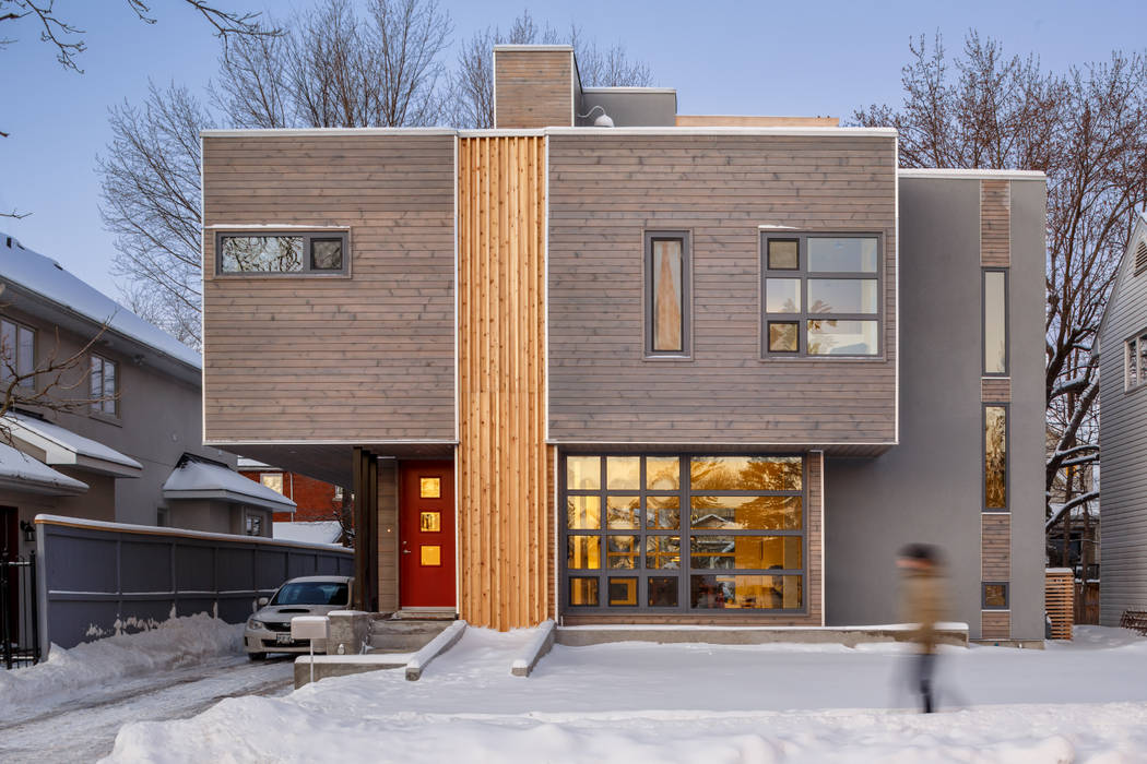 Wavell, Linebox Studio Linebox Studio Modern houses Sky,Building,Window,Snow,Tree,Wood,Fixture,Residential area,Urban design,Real estate