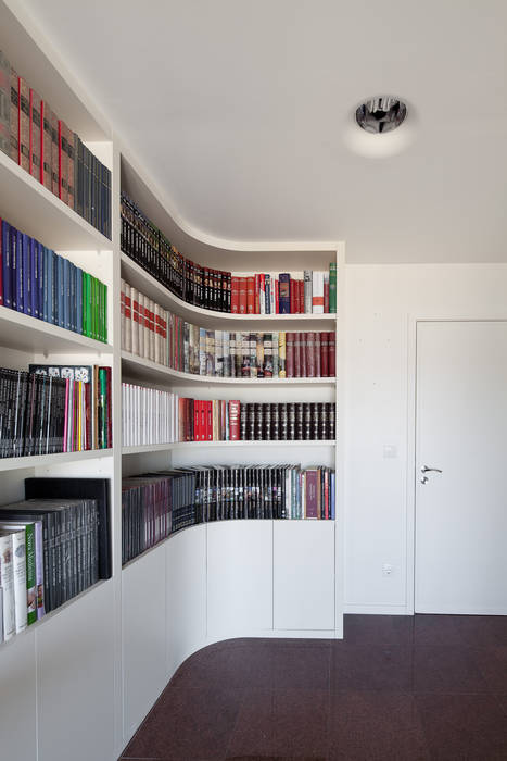 Apartamento JSJ — Ajuda, Lisboa, FMO ARCHITECTURE FMO ARCHITECTURE 미니멀리스트 서재 / 사무실