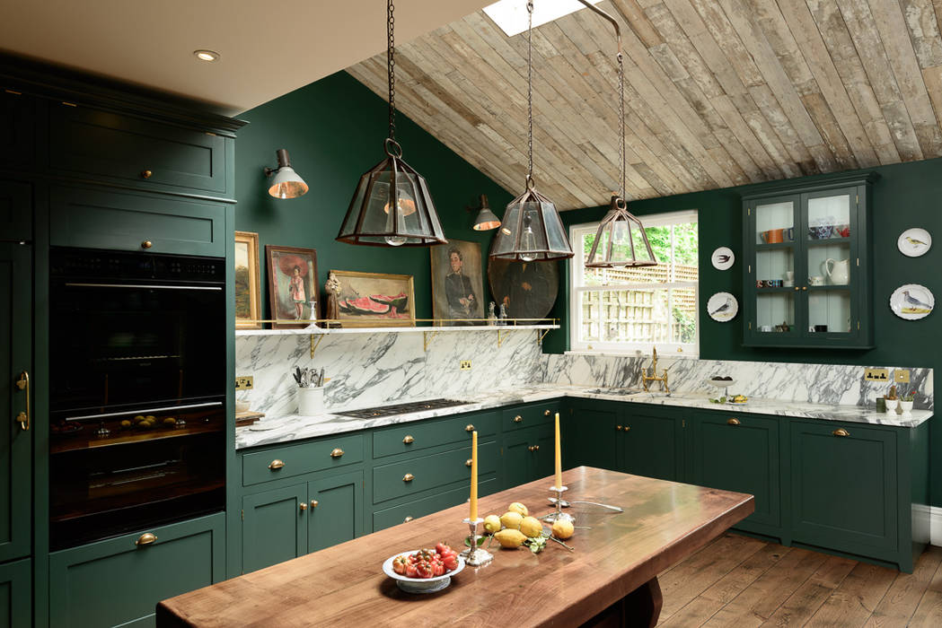 The Peckham Rye Kitchen by deVOL deVOL Kitchens Cocinas de estilo clásico Madera Acabado en madera
