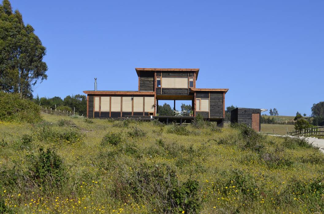 Casa af blac arquitectos casas de estilo rústico madera acabado en