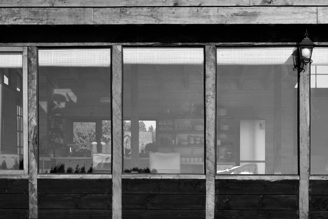 Casa af blac arquitectos casas de estilo rústico madera acabado en