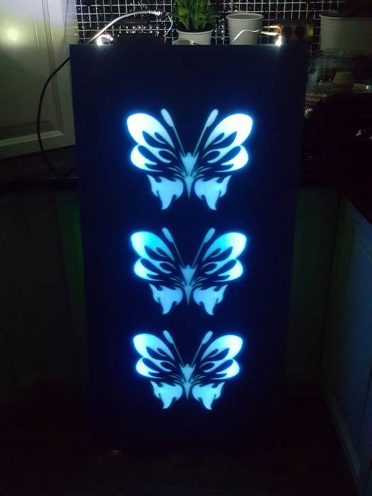 illuminated Acrylic Door / Işıklandırılmış Akrilik Yüzeyli Kapı, FG Plastech Industrial Plastic Sheets FG Plastech Industrial Plastic Sheets Tür Türen