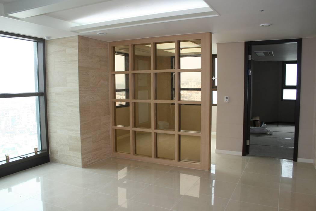 용산 리첸시아, DECORIAN DECORIAN Puertas y ventanas de estilo moderno