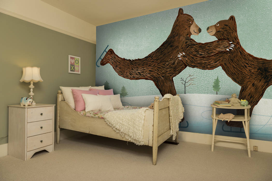 'Coworking' Bear Wallpaper homify Dormitorios infantiles de estilo moderno wall,wall sticker,wallpaper,wall art