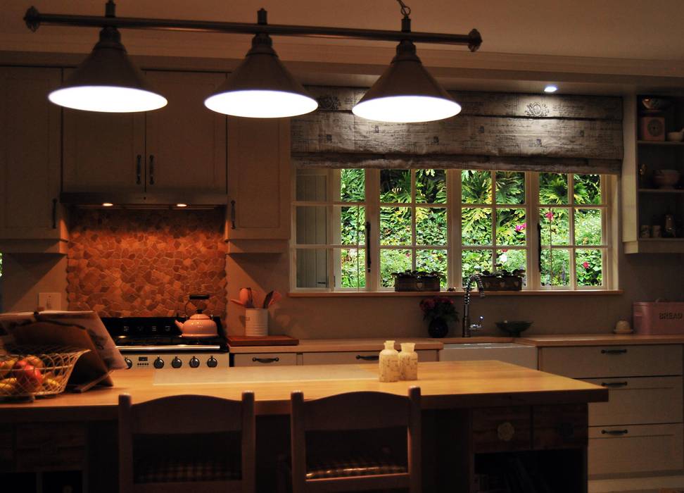 Project : De Wet, Capital Kitchens cc Capital Kitchens cc Country style kitchen Wood Wood effect