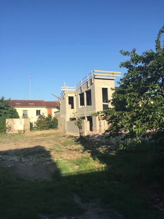 DEMOLITION, EXTENSION, SURELEVATION D'UNE MAISON INDIVIDUELLE. chantier en cours, Eric Rechsteiner Eric Rechsteiner Будинки