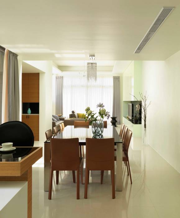 Dinning Area ROEWUarchitecture Modern dining room Limestone Dinning,black dinning table,entertaining