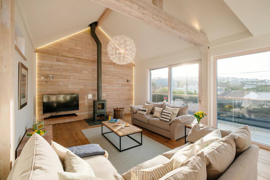Treasure House, Polzeath | Cornwall, Perfect Stays Perfect Stays Rustic style living room living room,wooden clad,beams,interior,rustic,holiday home,beach house