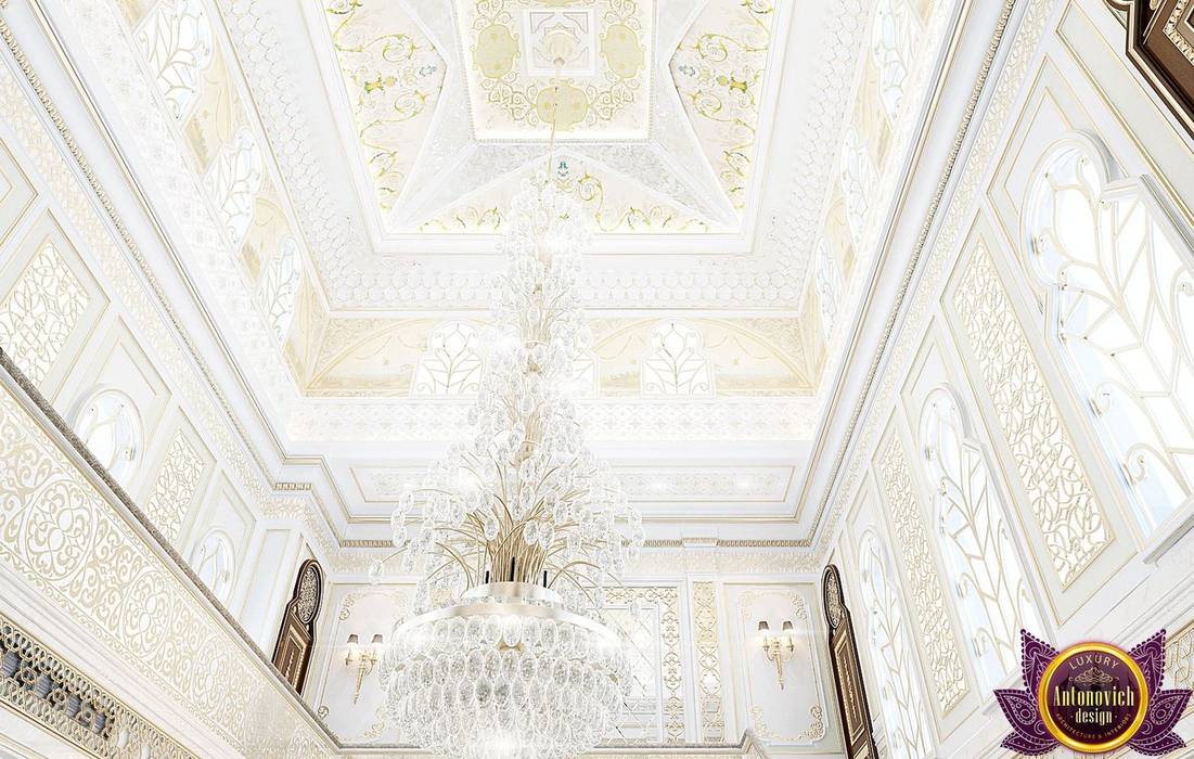 Villa Interior design in UAE of Katrina Antonovich, Luxury Antonovich Design Luxury Antonovich Design Classic style corridor, hallway and stairs