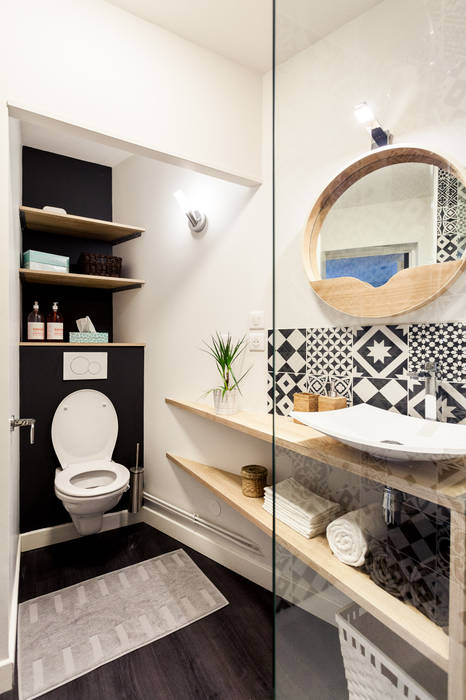 Un Appartement de 30m² Rénouvé avec un Style Scandinave, MadaM Architecture MadaM Architecture Scandinavian style bathroom